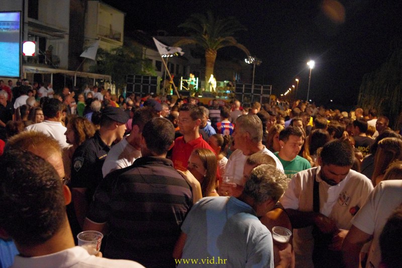 Nocprvaka2012 (19)